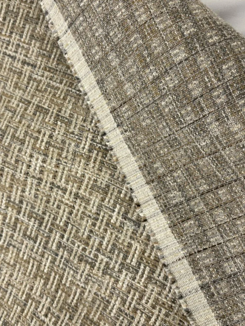 ROMO Heskin Twine 5Y Luxury Linen Upholstery Fabric - MSRP $550